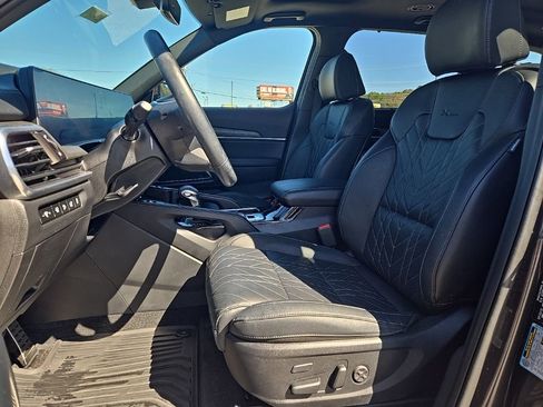 Used 2025 Kia Telluride SX X-Line AWD/4WD image 15
