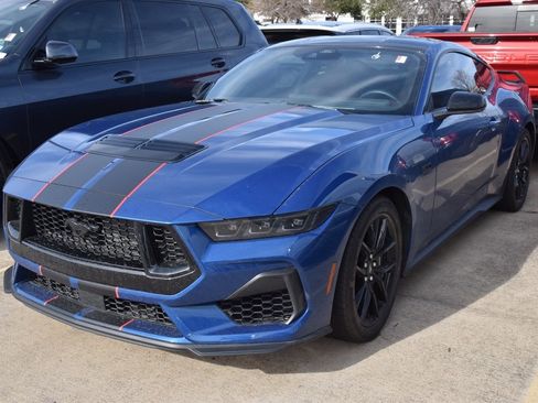 Used 2024 Ford Mustang GT Premium w/ GT Performance Package image 2