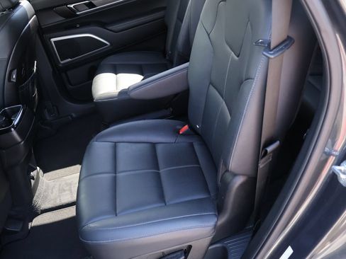 Certified 2022 Kia Telluride EX w/ EX Premium Package AWD/4WD image 14