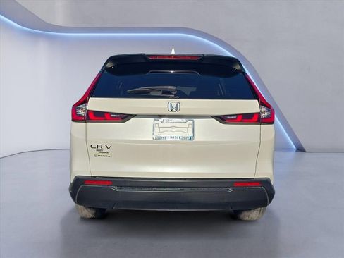 Used 2024 Honda CR-V EX image 4