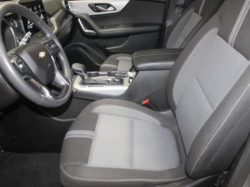 Used 2024 Chevrolet Blazer LT w/ Convenience Package FWD image 12