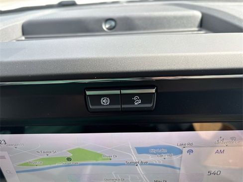 New 2026 Ford F250 XLT w/ XLT Premium Package image 35