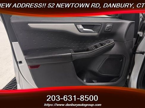 Used 2020 Ford Escape SEL AWD/4WD image 10