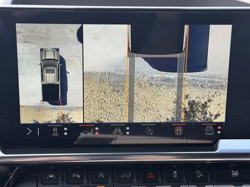 New 2026 GMC Sierra 1500 SLT w/ SLT Premium Plus Package image 40