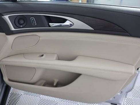 Used 2019 Lincoln MKZ Reserve w/ Reserve Plus Package AWD/4WD image 29