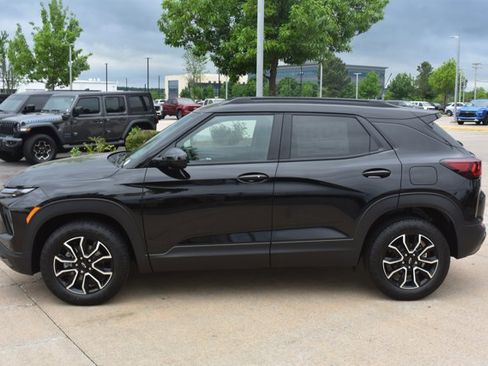 New 2026 Chevrolet TrailBlazer ACTIV w/ Convenience Package AWD/4WD image 10