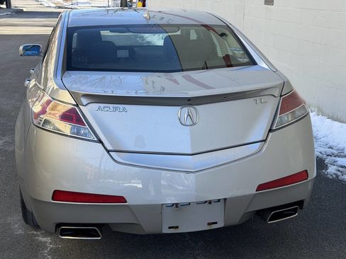 Used 2010 Acura TL w/Tech w/18 In. Wheels 4dr Sed image 5