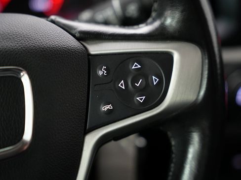 Used 2016 GMC Canyon SLT w/ Driver Alert Package image 13