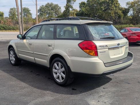 Used 2007 Subaru Outback 2.5i Limited image 16