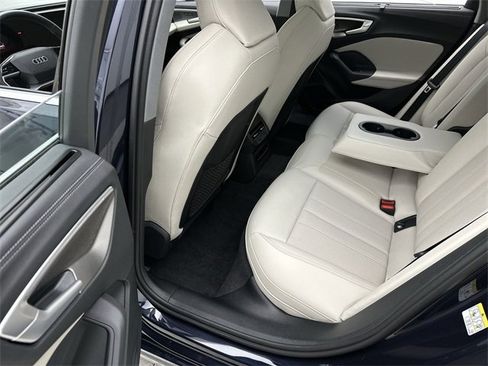 Used 2025 Audi A5 2.0T Prestige image 23