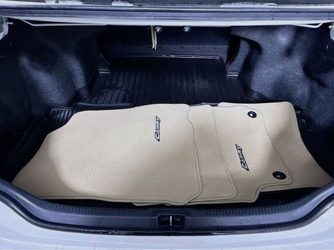 Used 2017 Toyota Camry LE image 28