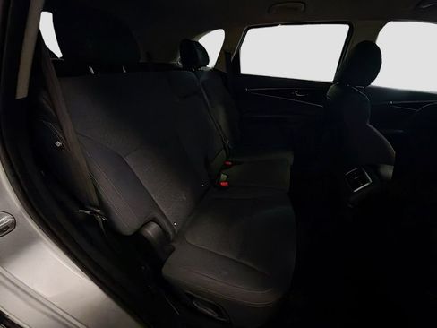 Used 2019 Kia Sorento AWD image 23