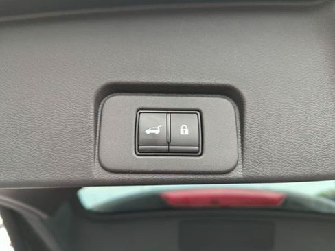 Certified 2023 Nissan Rogue SV w/ SV Premium B Package AWD/4WD image 21