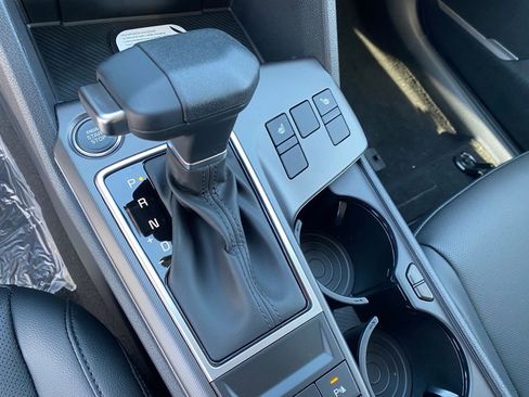 New 2026 Kia Sportage EX image 17