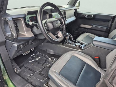Used 2022 Ford Bronco Outer Banks AWD/4WD image 19