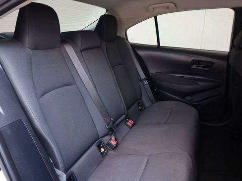 Used 2022 Toyota Corolla LE FWD image 23