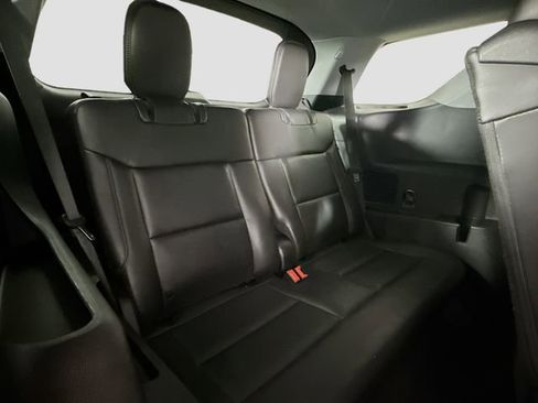 Used 2023 Ford Explorer XLT w/ Equipment Group 202A image 24