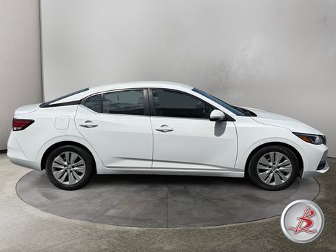Used 2023 Nissan Sentra S FWD image 8
