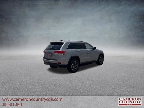 Used 2019 Jeep Grand Cherokee Limited RWD image 3