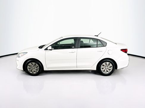 Used 2018 Kia Rio S image 4