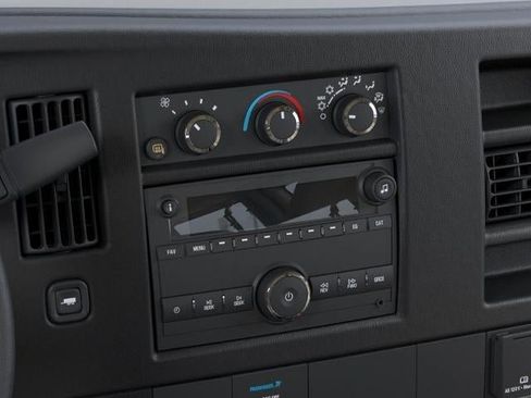 New 2026 GMC Savana 2500 w/ Driver Convenience Package RWD image 47