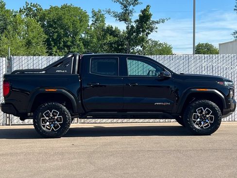 Used 2024 GMC Canyon AT4X AWD/4WD image 3