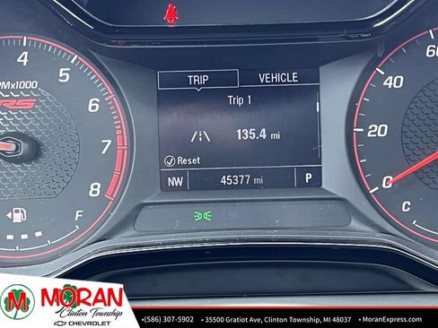 Certified 2024 Chevrolet Trax RS FWD image 19