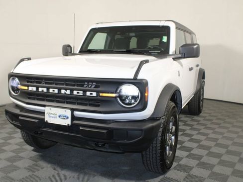 Certified 2025 Ford Bronco Big Bend image 4