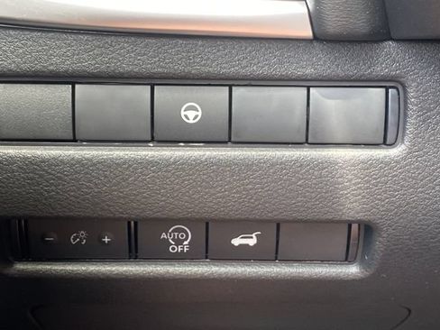 New 2026 Nissan Rogue SV AWD/4WD image 14