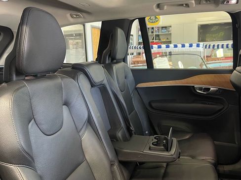 Used 2021 Volvo XC90 T8 Inscription Expression w/ Protection Package Premier AWD/4WD image 46