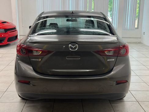 Used 2016 MAZDA MAZDA3 i Touring w/ Popular Equipment Package FWD image 8