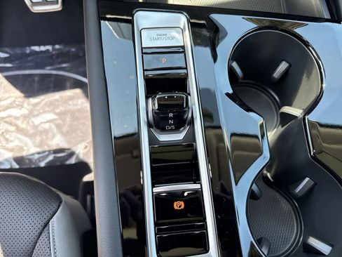 New 2026 Volkswagen Atlas Peak Edition AWD/4WD image 31