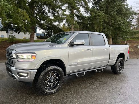 Used 2020 RAM 1500 Laramie AWD/4WD image 1