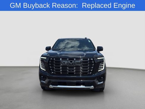 Used 2025 GMC Yukon Denali Ultimate AWD/4WD image 2