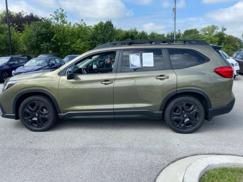Used 2023 Subaru Ascent Onyx Edition AWD/4WD image 3