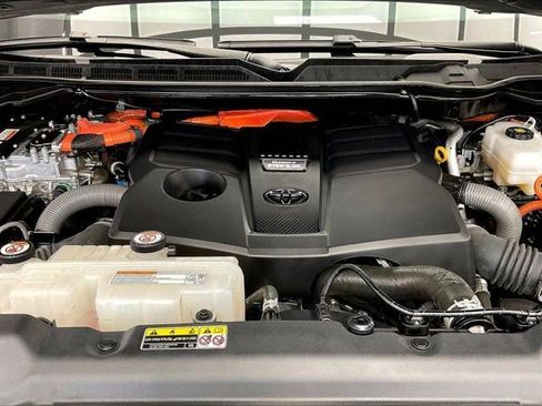 Used 2024 Toyota Tundra Capstone image 9