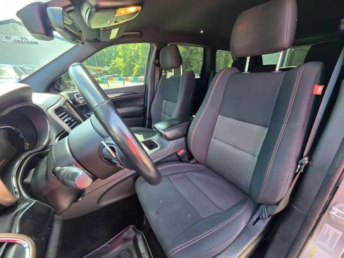 Used 2016 Jeep Grand Cherokee Laredo 75th Anniversary AWD/4WD image 14