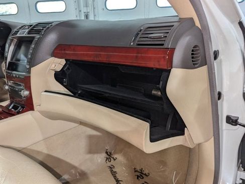 Used 2011 Lexus LS 460 AWD w/ Comfort Pkg image 24