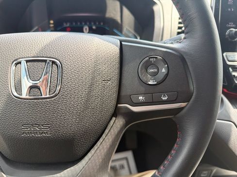 Used 2024 Honda Odyssey Sport image 28