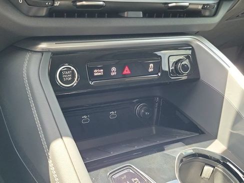 Used 2025 Audi Q5 Prestige AWD/4WD image 26