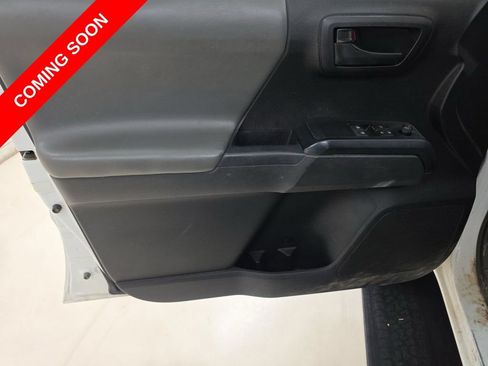 Used 2021 Toyota Tacoma SR AWD/4WD image 7
