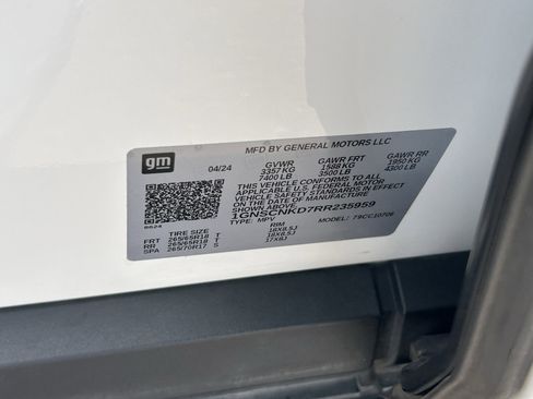 Used 2024 Chevrolet Tahoe LT RWD image 35