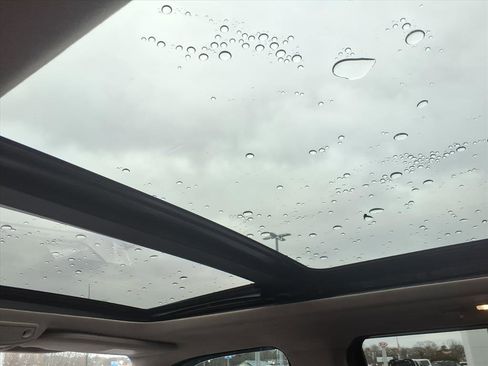 Used 2020 Ford F150 Limited image 9