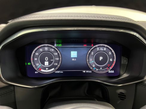 Used 2021 Jaguar F-PACE S image 26