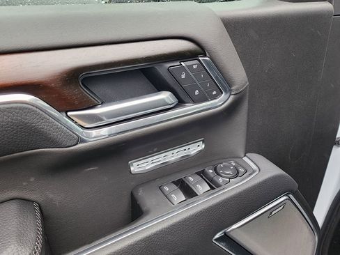 New 2026 GMC Sierra 1500 Denali w/ Denali Reserve Package image 14