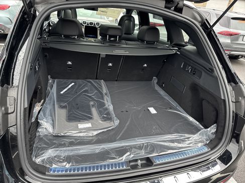 Used 2026 Mercedes-Benz GLC 300 4MATIC image 26