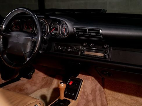 Used 1997 Porsche 911 Carrera S RWD image 22