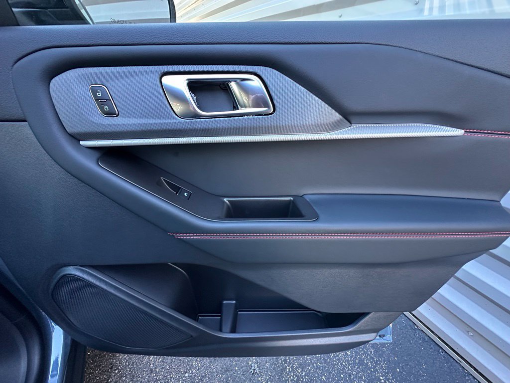 New 2027 Ford Explorer ST-Line AWD/4WD image 22