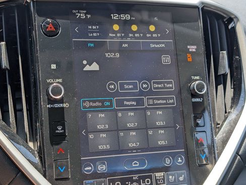 Used 2024 Subaru Ascent Touring AWD/4WD image 23