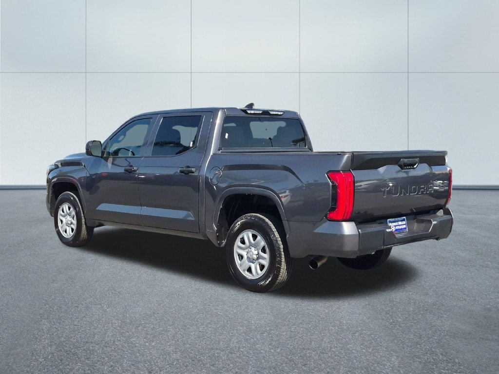 Used 2025 Toyota Tundra SR AWD/4WD image 4